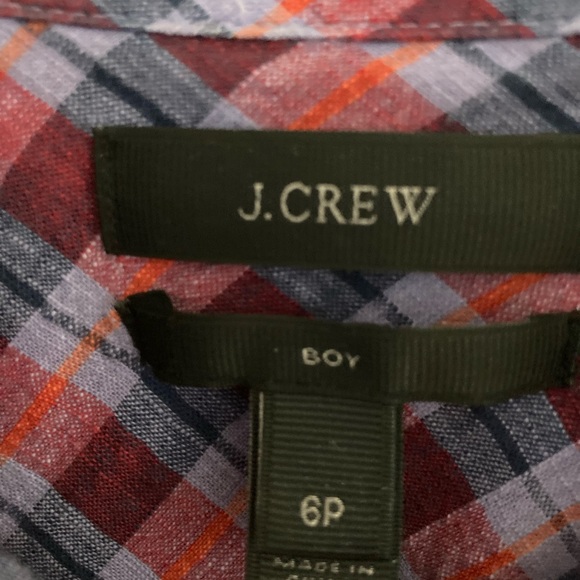 J.Crew classic Boy shirt in crinkle cotton plaid. Size 6P. - Picture 6 of 10
